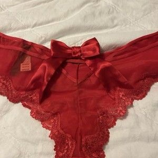 Victoria Secret Vintage Red Bow Cheeky Panties Sz Medium 