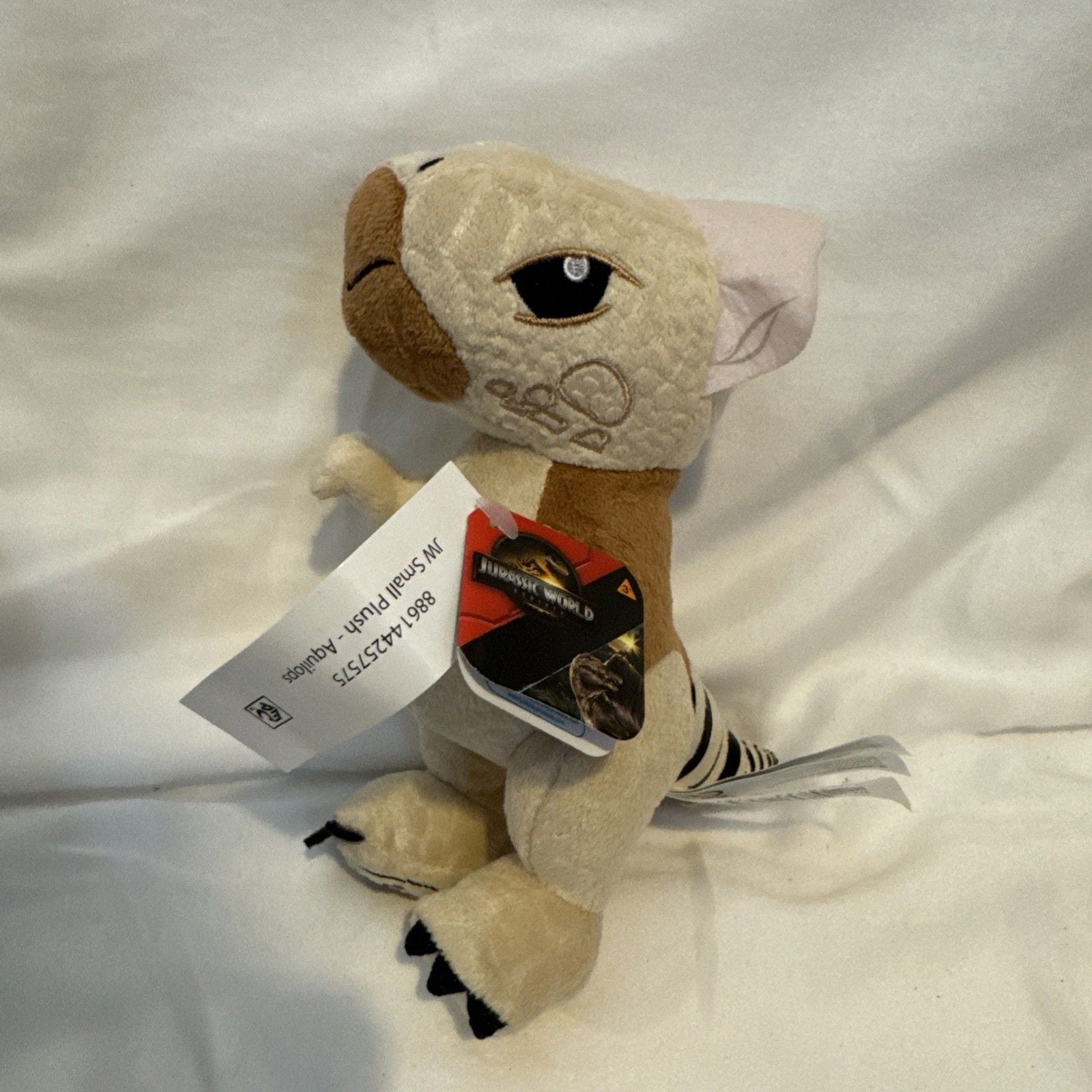 Jurassic World Rebirth Aquilops Plush Dolores NWT Dinosaur Stuffed Animal 1
