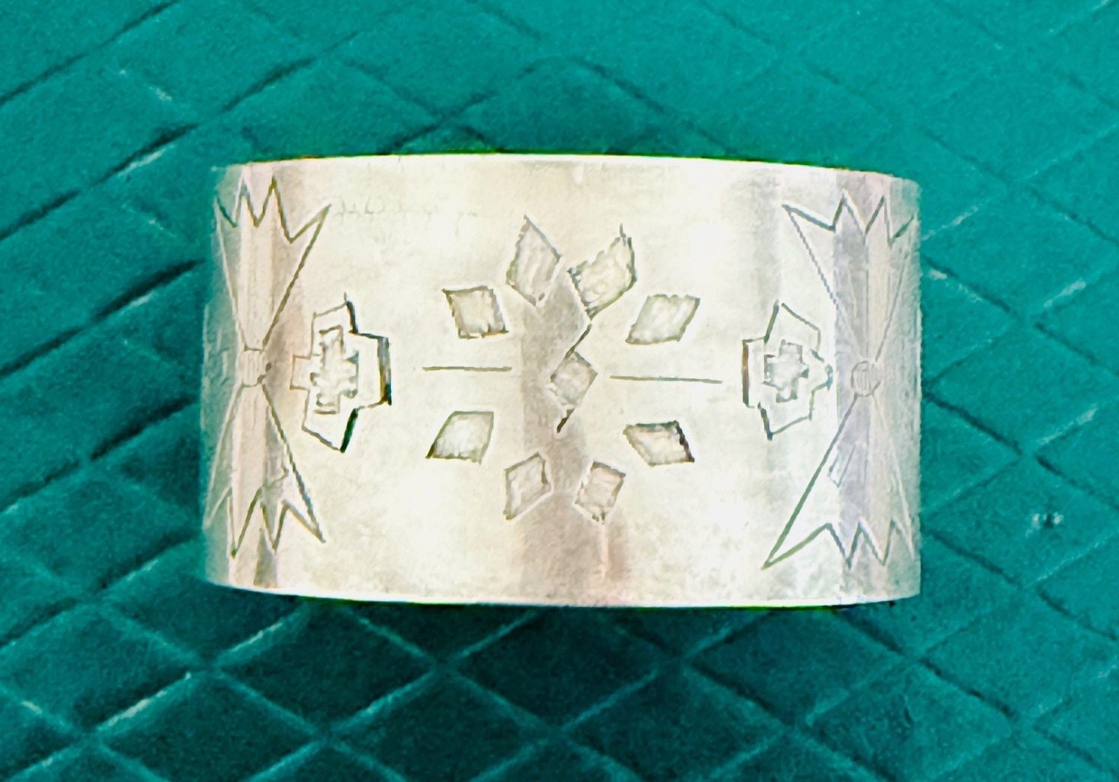 Native American Sterling Silver Wide Cuff Bracelet Hand Stamped Vintage Navajo 3