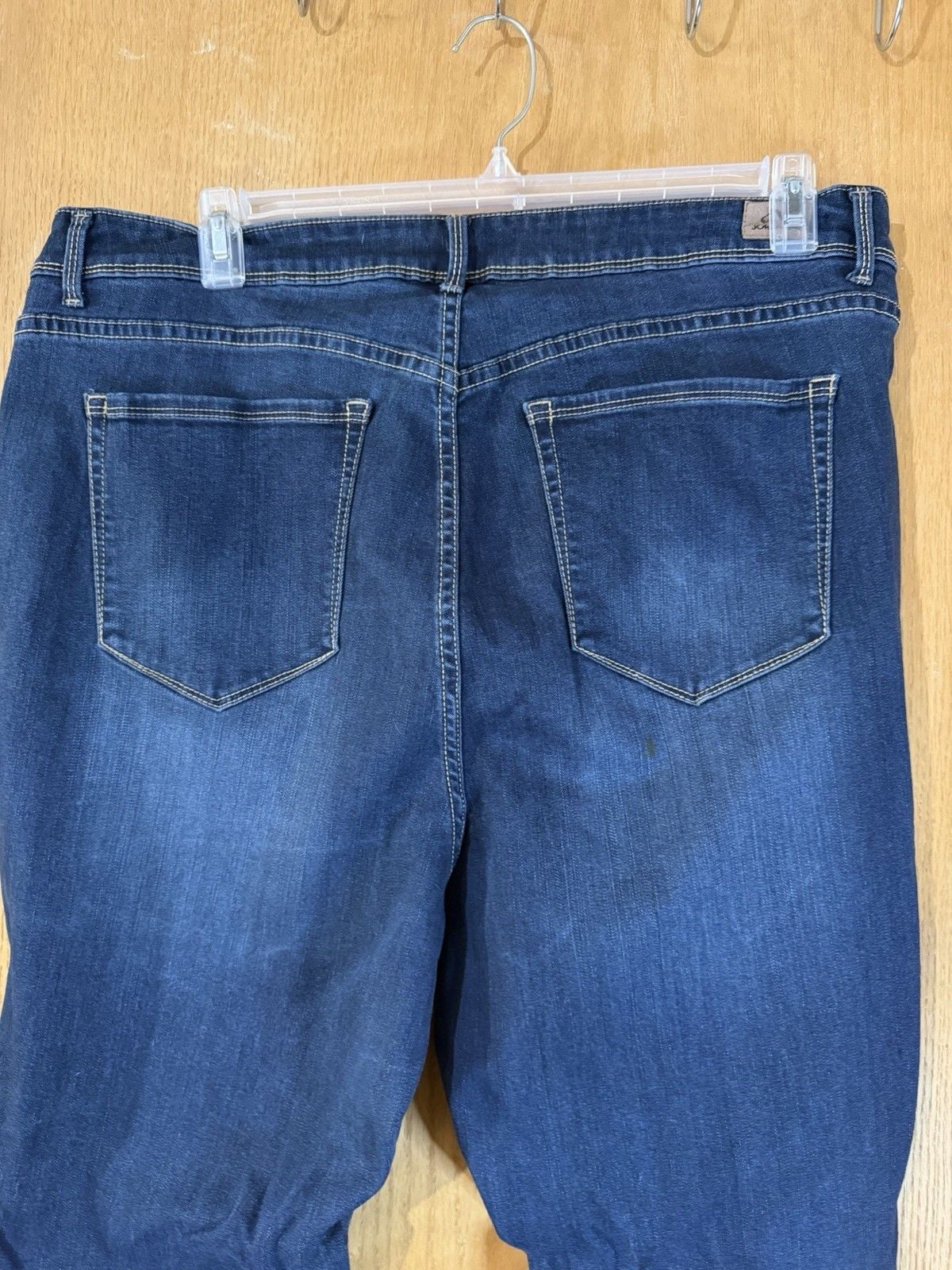Jordache Women’s Plus Size 24W Skinny Jeans Blue Medium Wash Denim 5-Pocket 3