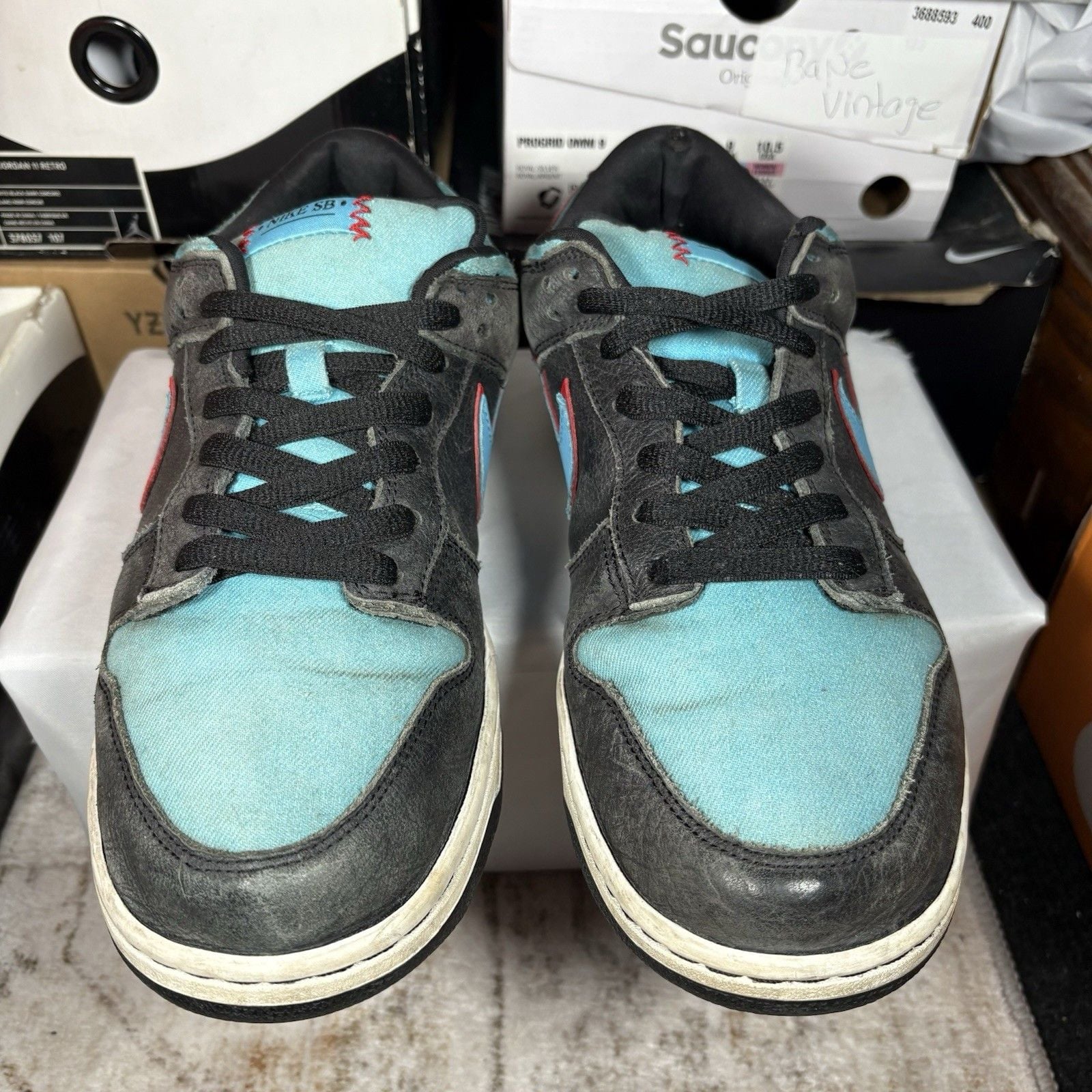 Size 10.5 - Nike Dunk Premium SB Low Angels & Demons 4
