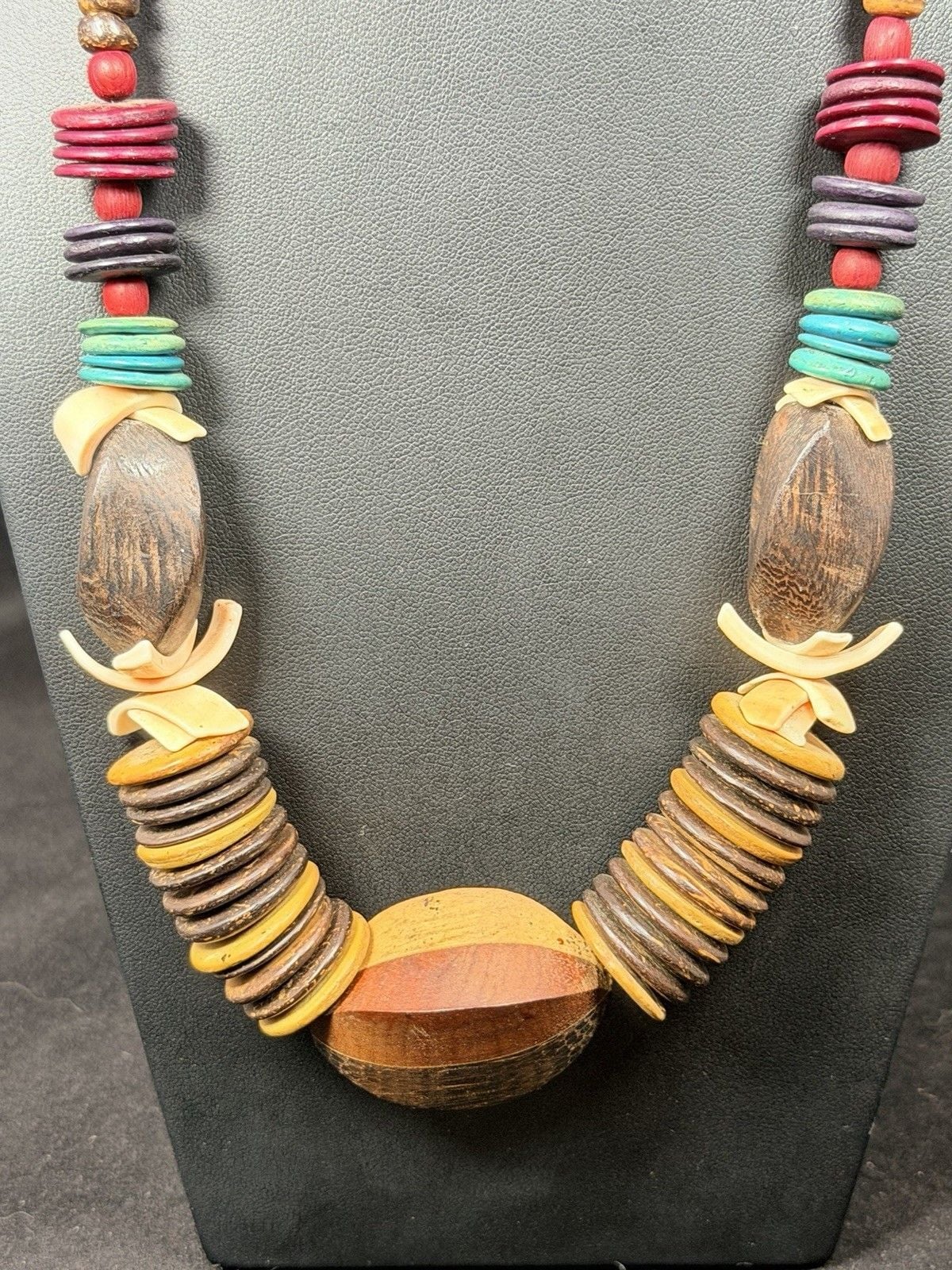 Vtg Boho Natural Coconut Shell Disc Heishi Bead Wooden Tribal Statement Necklace 4