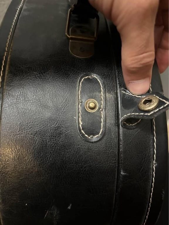 Vintage Paris Poodle Handbag Leather DOUBLE THE SIZE 4