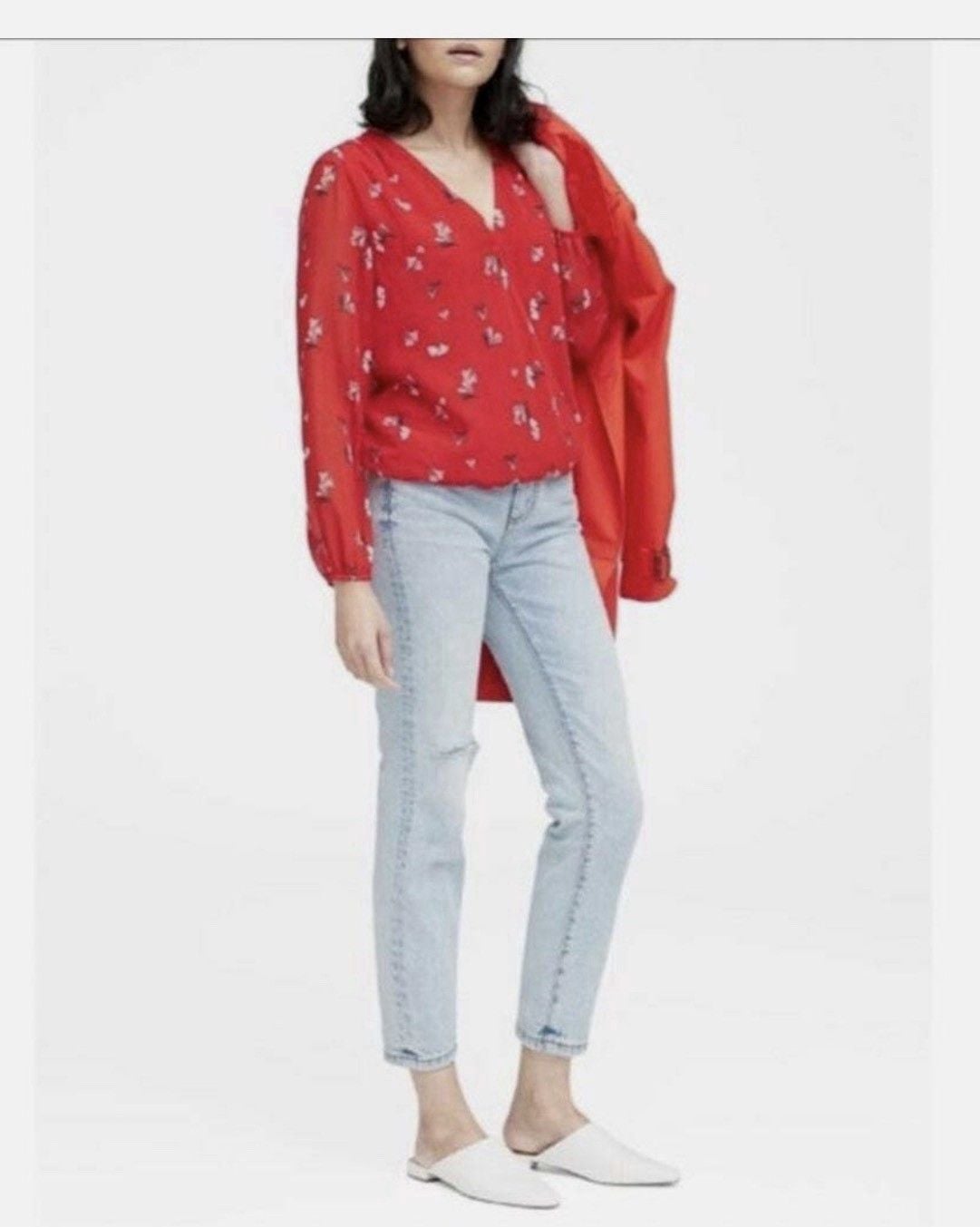 Banana Republic Red Floral Chiffon Pleated V-Neck Long Sleeve Blouse Size L 2