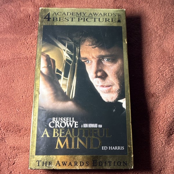 A Beautiful Mind VHS The Awards Edition Russell Crowe Jennifer Connelly 2001