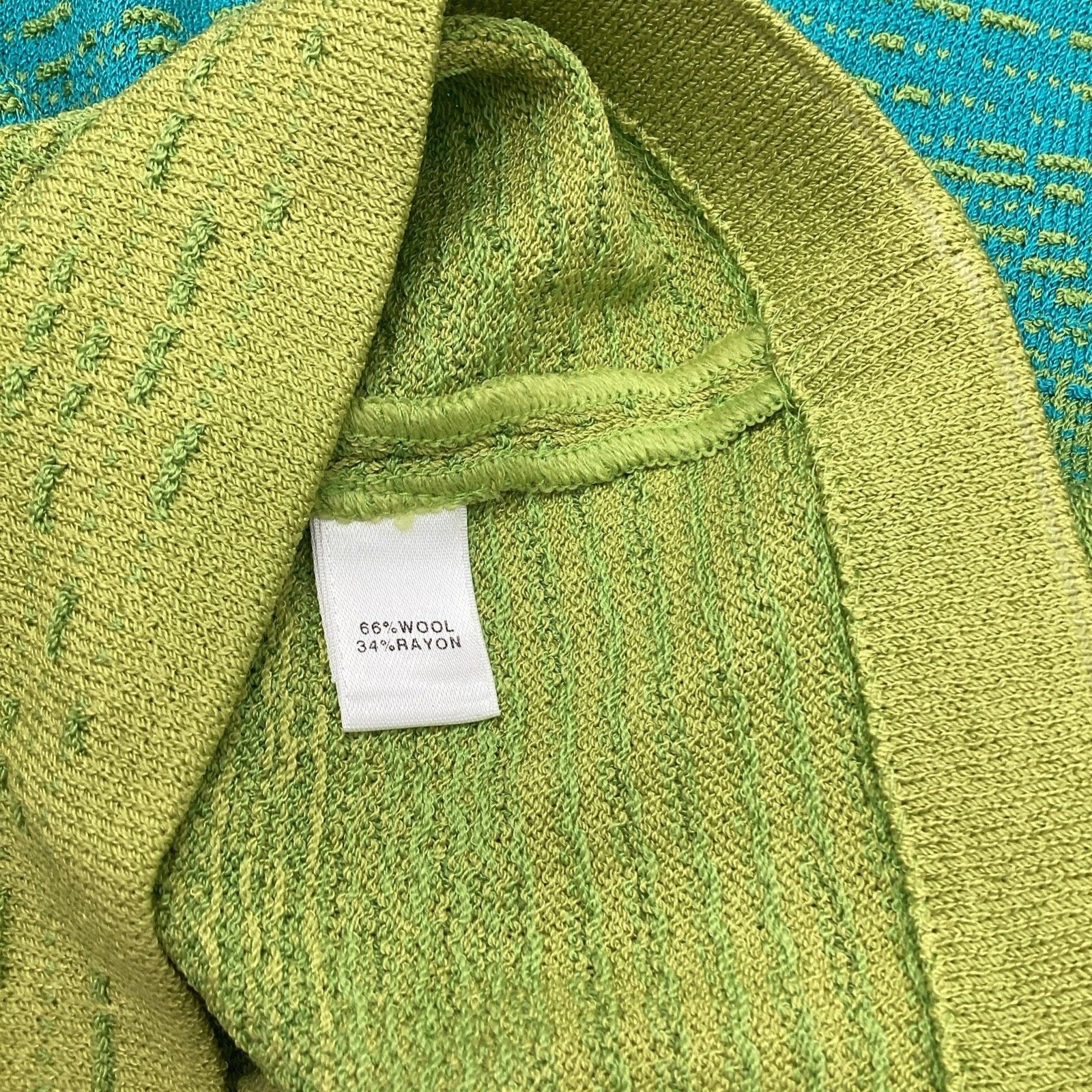 St. John Women’s Blue Green Ombre Jeweled Knitted Blouse Top Size L 1/2 Sleeve 8