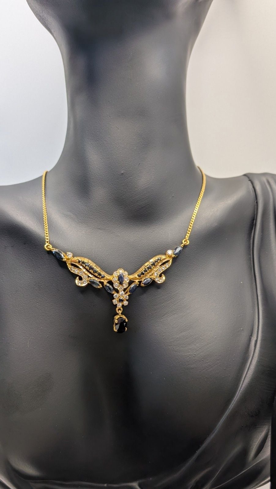 20K Gold Custom Trio Set W/ Dark Blue Sapphires. Collar Style Necklace 2
