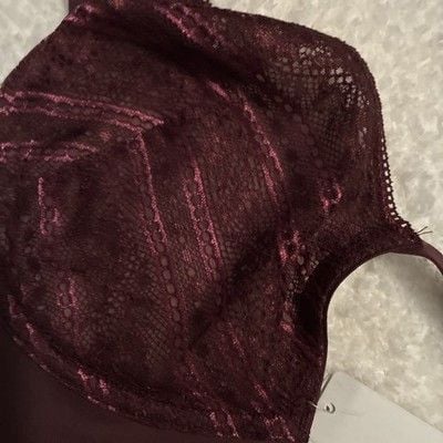 36D DKNY Womens Burgundy Lace Lined Underwire Back Closure Demi Bra A340 2