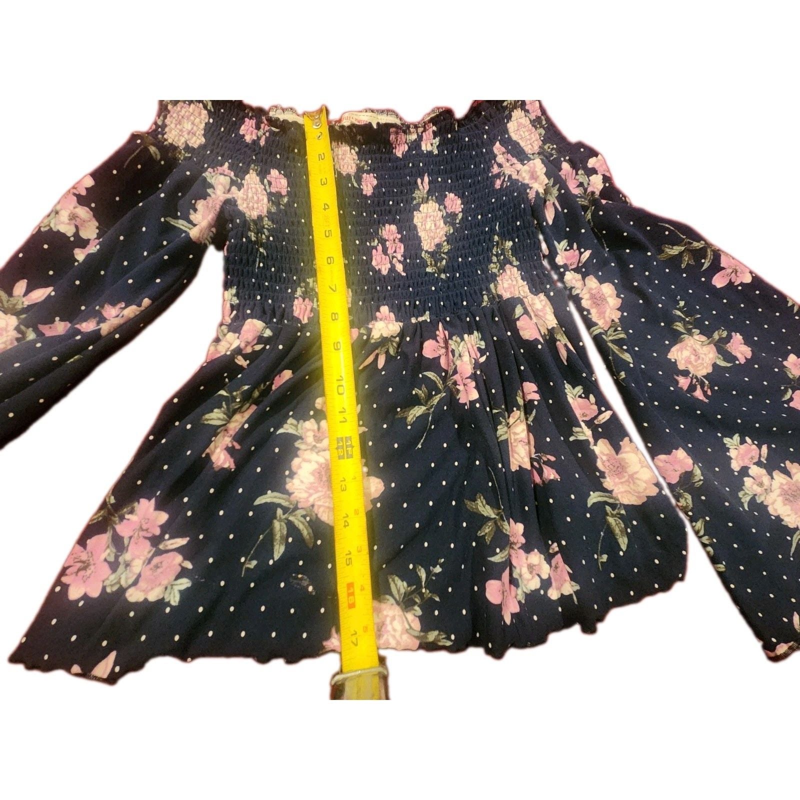 Stella Tweed Women’s Blue Floral Off Shoulder Smocked Stretch Romper L 6