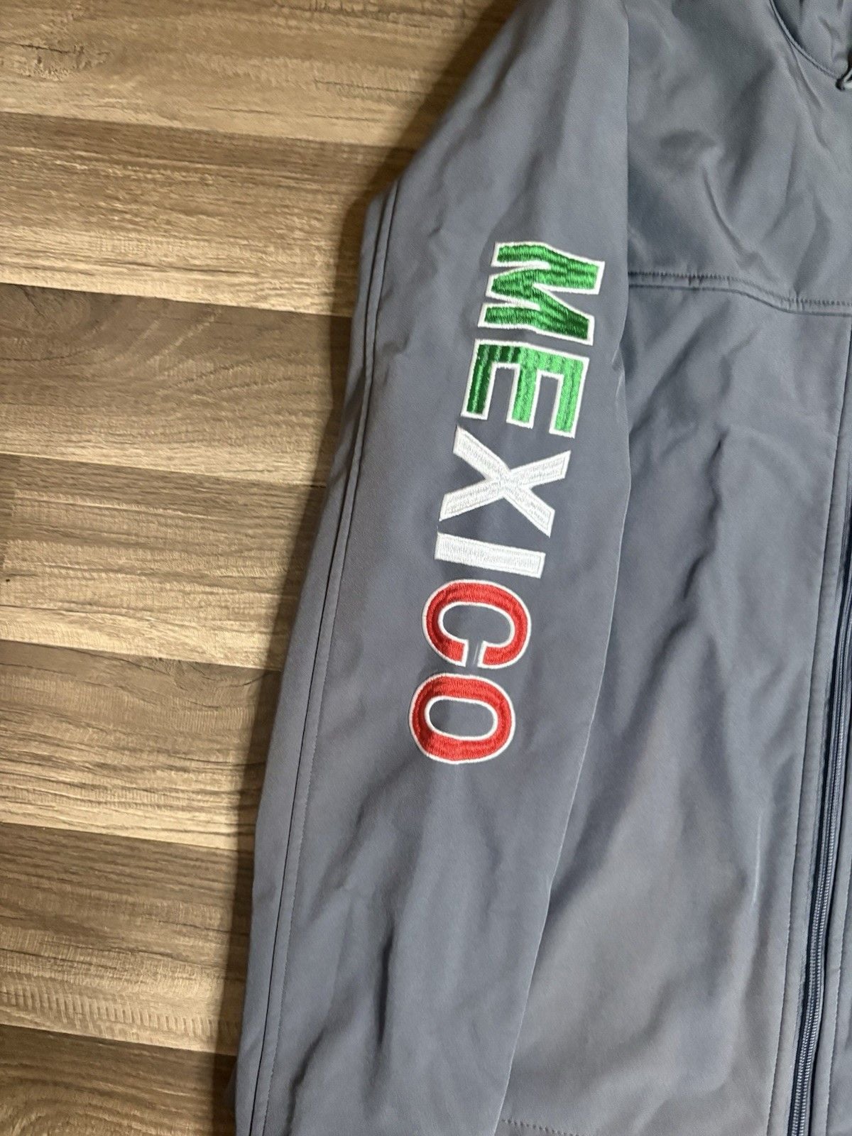 Product thumbnail 3