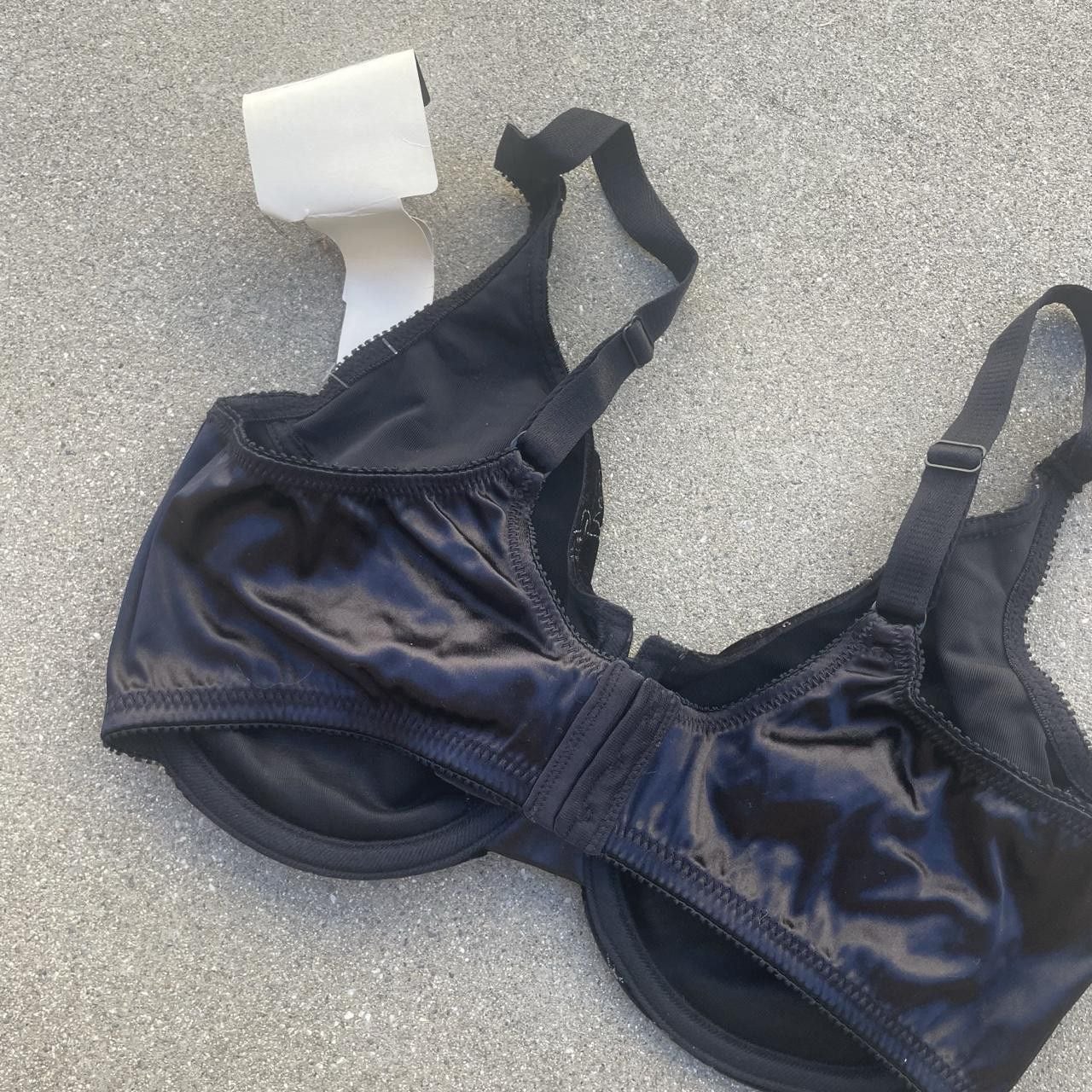 deadstock vtg black velvet bra 6