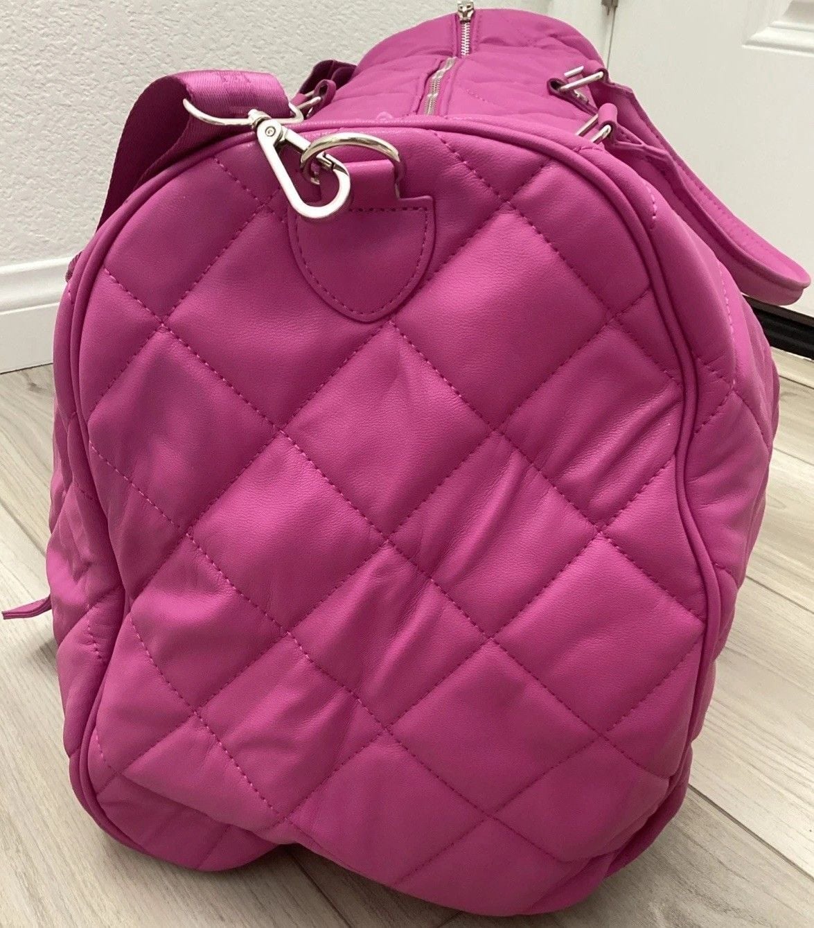 Steve Madden Mulberry BSpeedy Puffy Overnight Bag W Shoulder Strap NWT 10