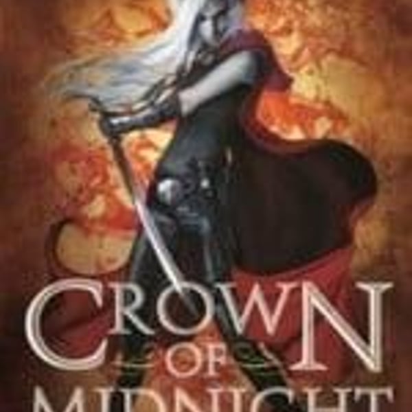 Crown of Midnight (Throne of Glass) - Paperback By Maas, Sarah J. - GOOD