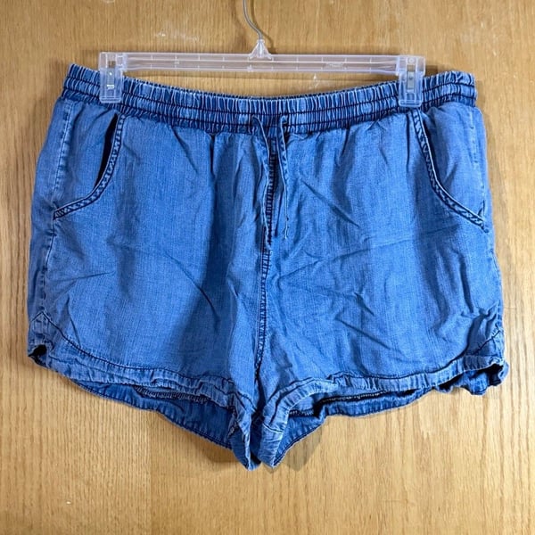 Universal Thread Blue Denim Pull-On Drawstring Shorts w/ Pockets Size XL
