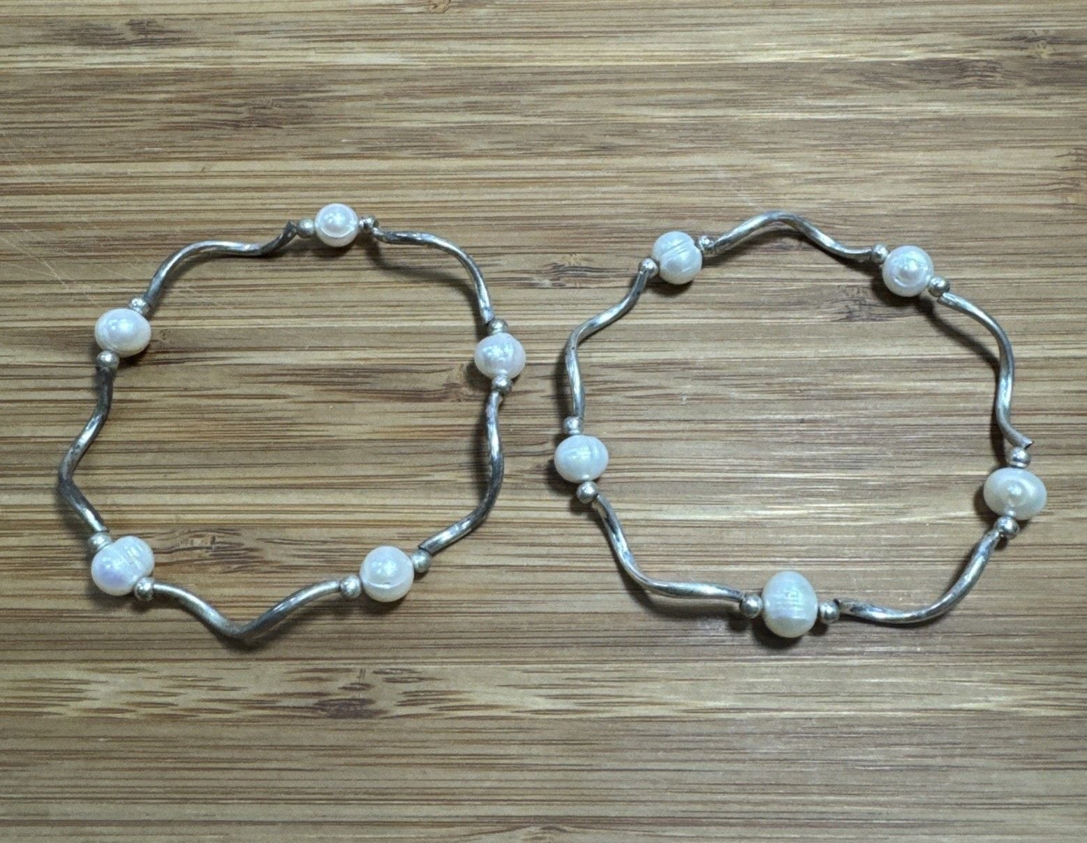 Vintage Silver Plated Genuine Pearl Wave Stretch Bracelets Set of 2 1