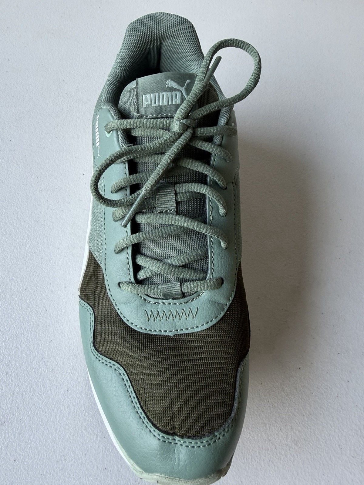 PUMA Women’s SoftFoam+ Low Top Lace-Up Sneakers Green White Pink 6