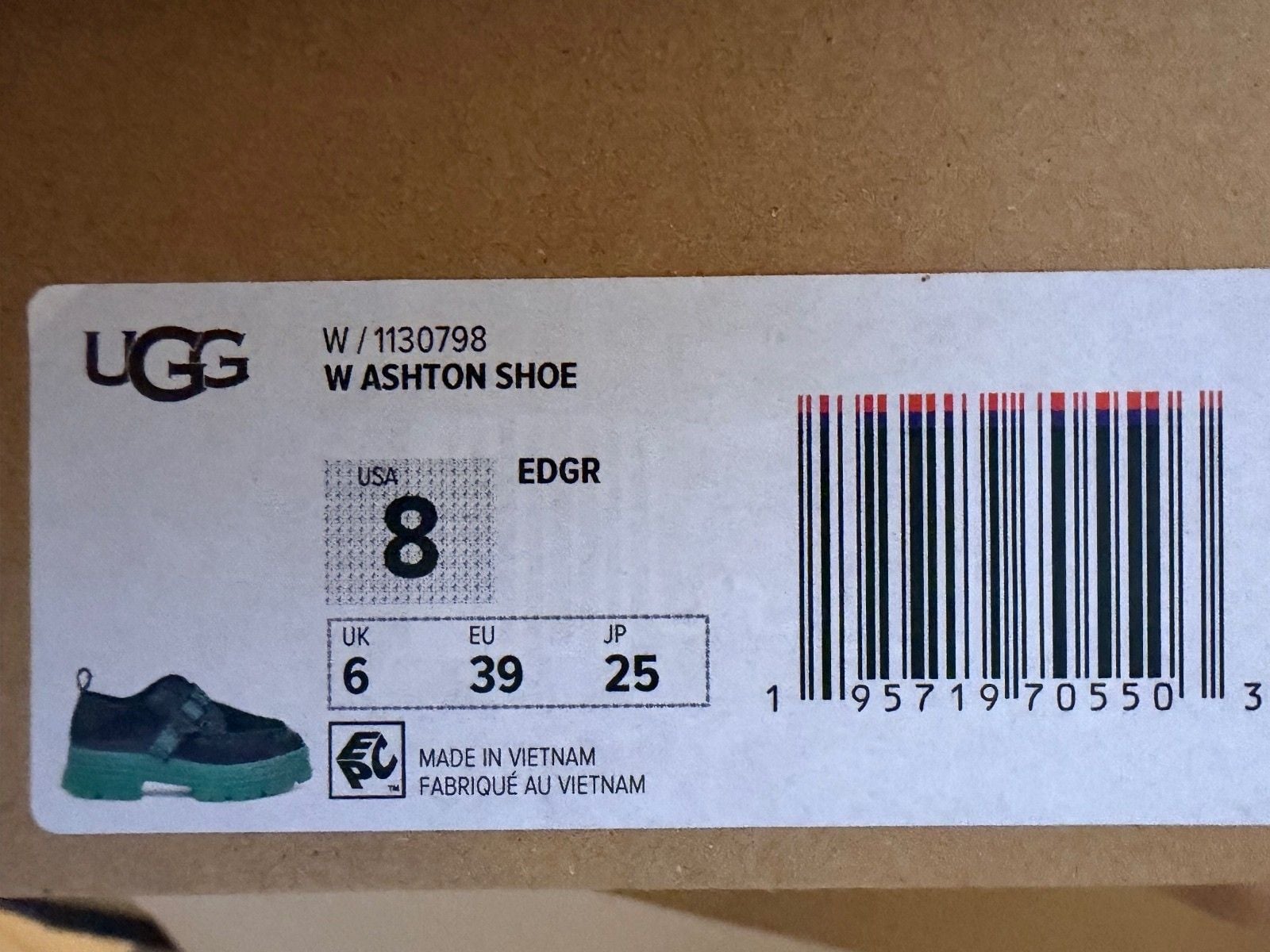 UGG W Ashton Women's Sneakers Size 8 Black and Green 7
