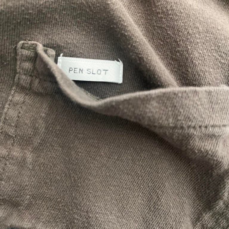 Brown ariat t
insane relaxed fit
pen slot…….🫣
flawless 4