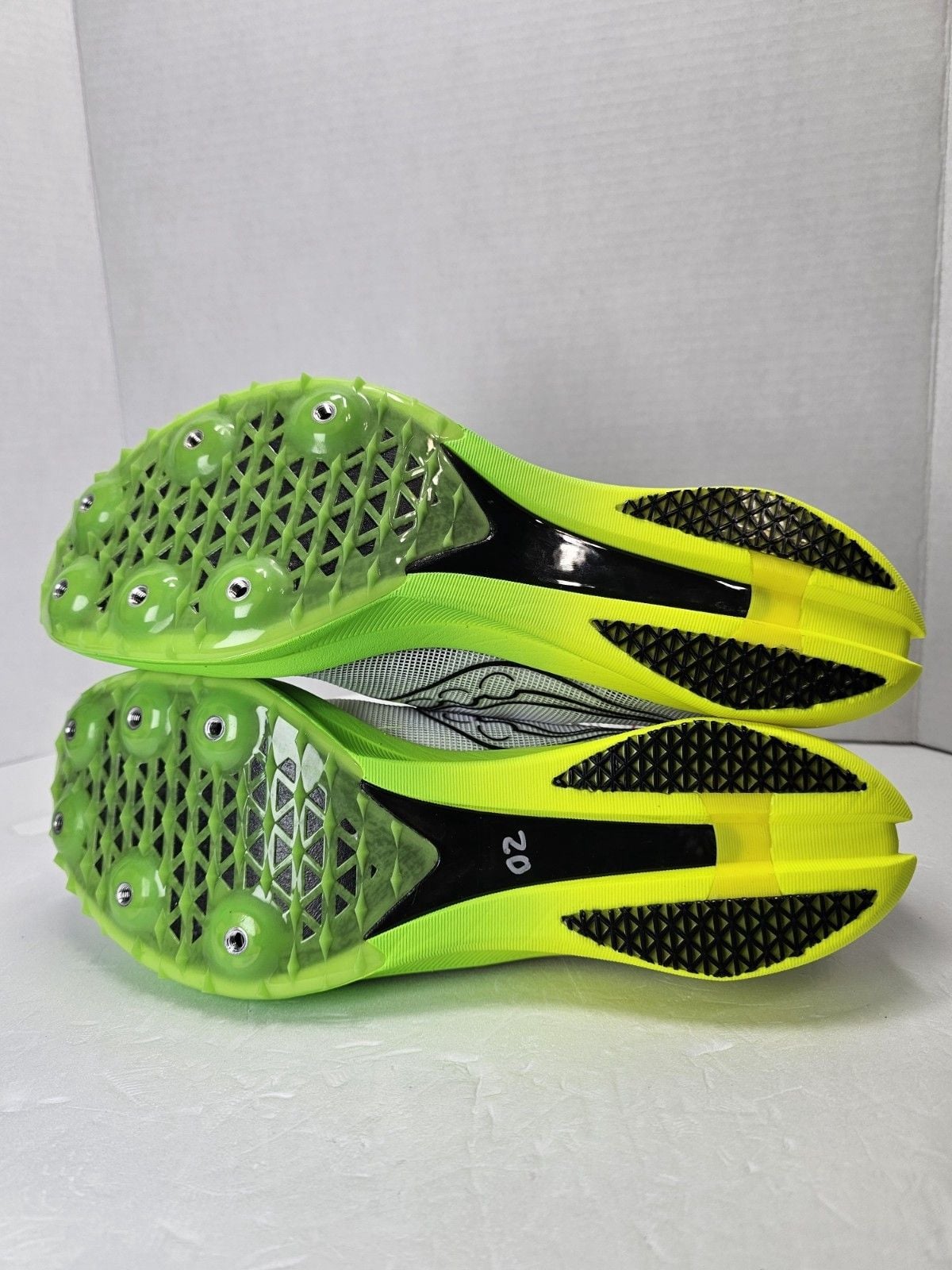 Saucony Endorphin Cheetah Track Spikes Men’s 12 White Slime Racing S29095-01 9