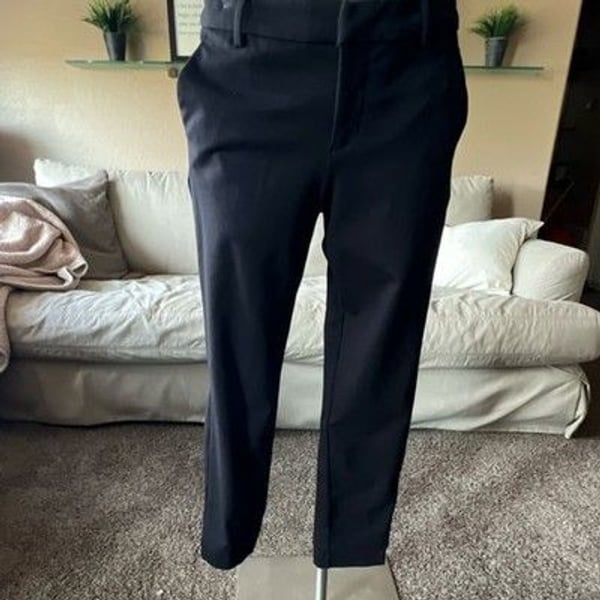 Liverpool Tapered Leg Ankle Flat Front Black Women's Pants Button Zip Closure