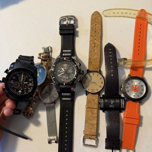 Men’s Watches Invicta & More