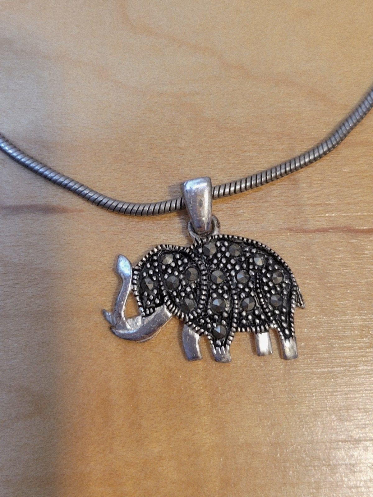 925 Sterling Silver Marcasite Elephant Charm Snake Chain Bracelet Vintage 9