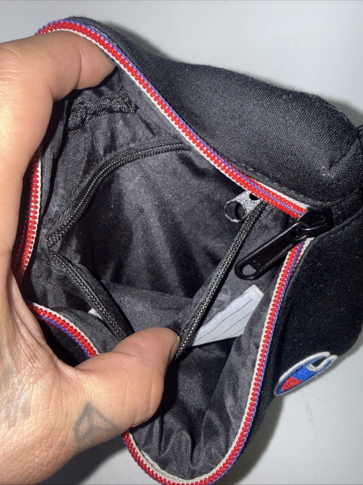 Champion Waist Bag Fanny Pack Men's Gray with Multicolor Belt 6" EUC 7