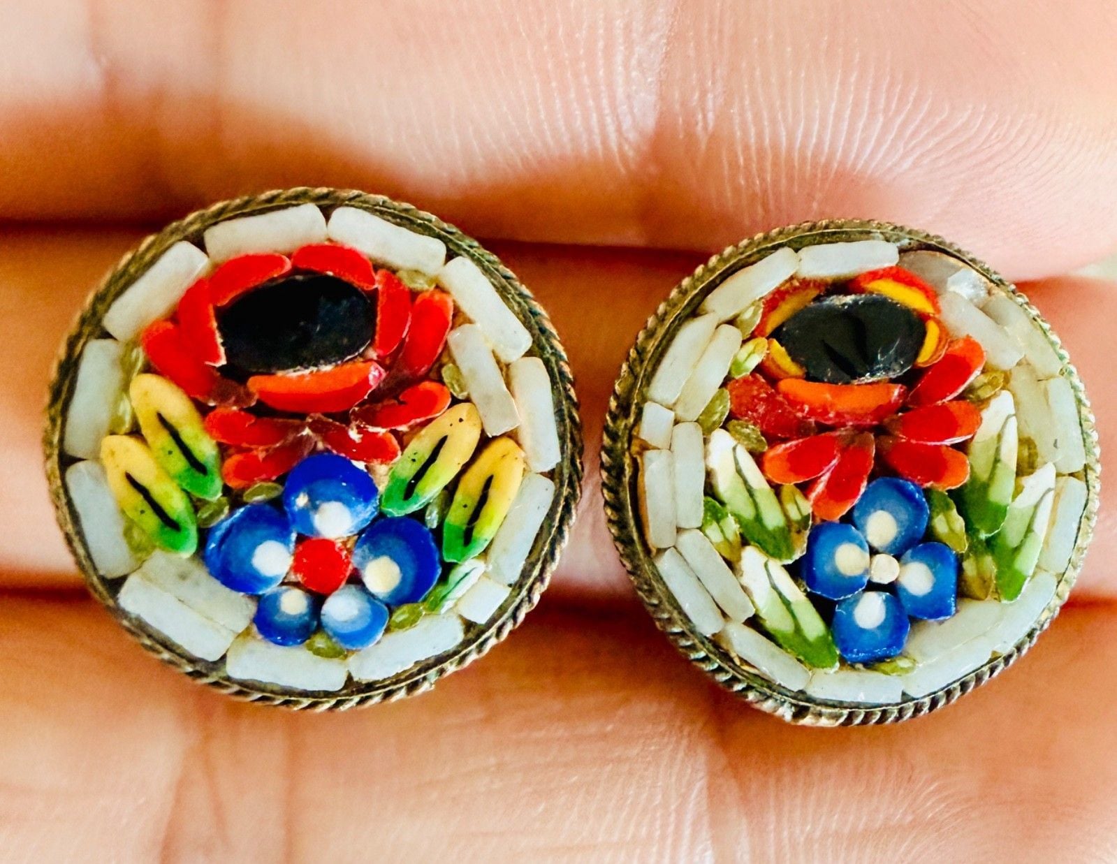 Vintage Italian Micromosaic Floral Clip Earrings Round Poppy Flower Italy Grand 7