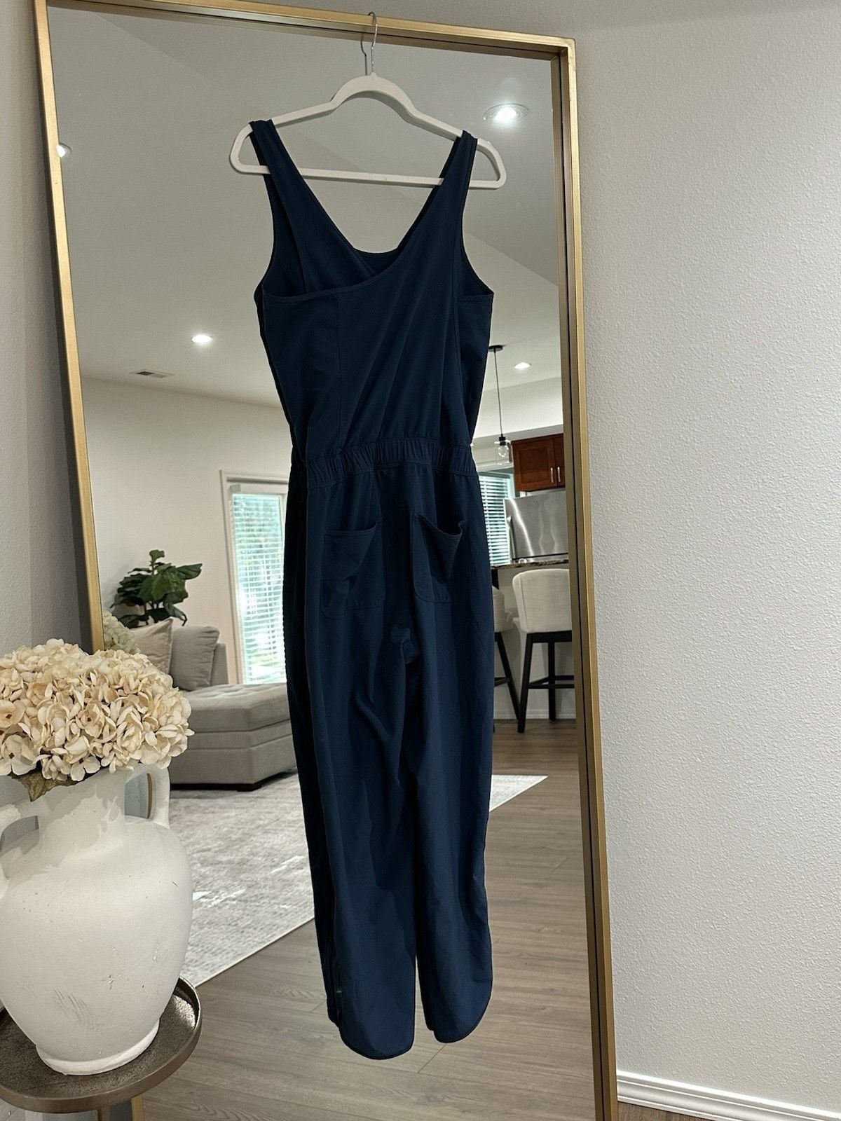 Patagonia Fleetwith Romper Womens Medium V-Neck Drawstring Stretch Waist 8