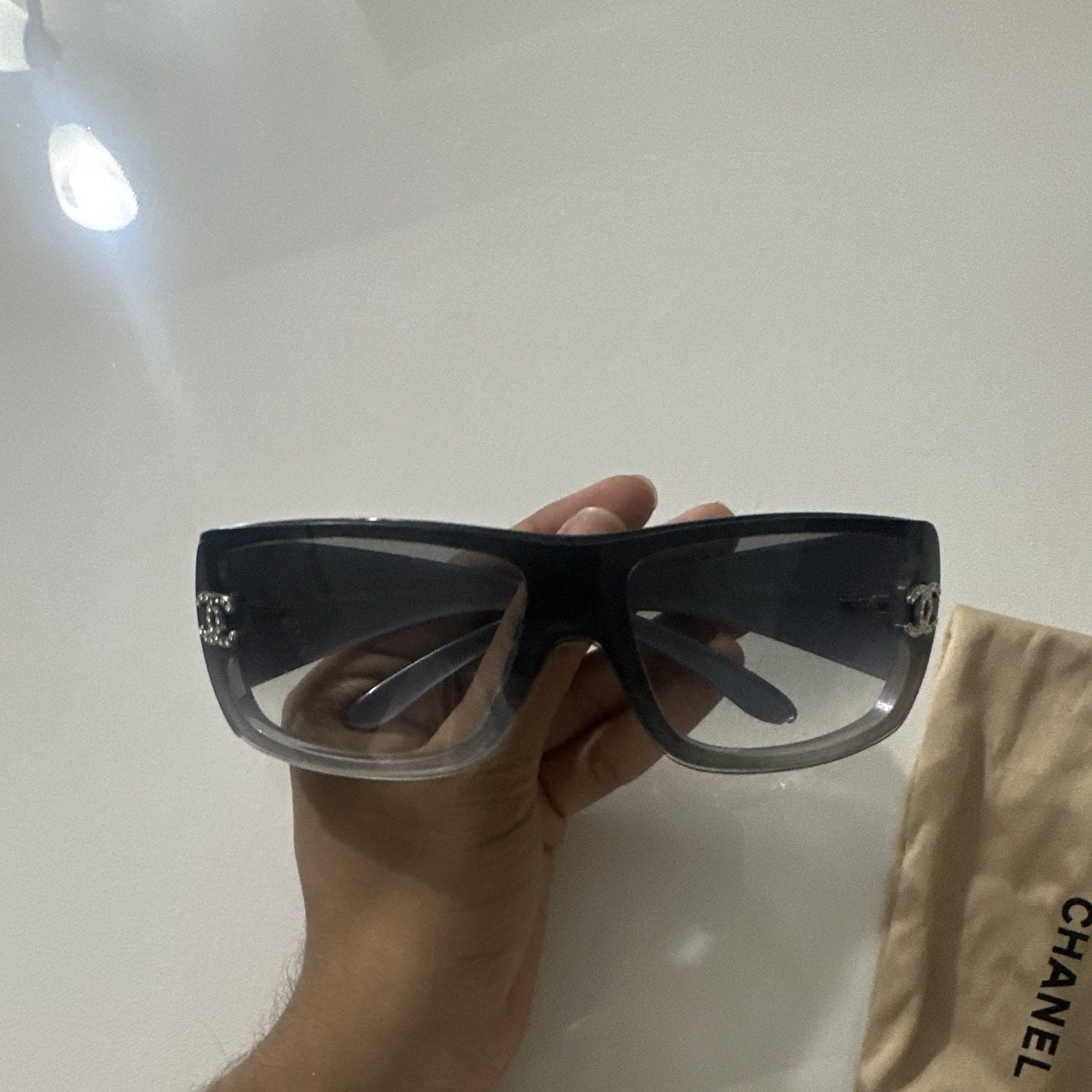 Product thumbnail 3