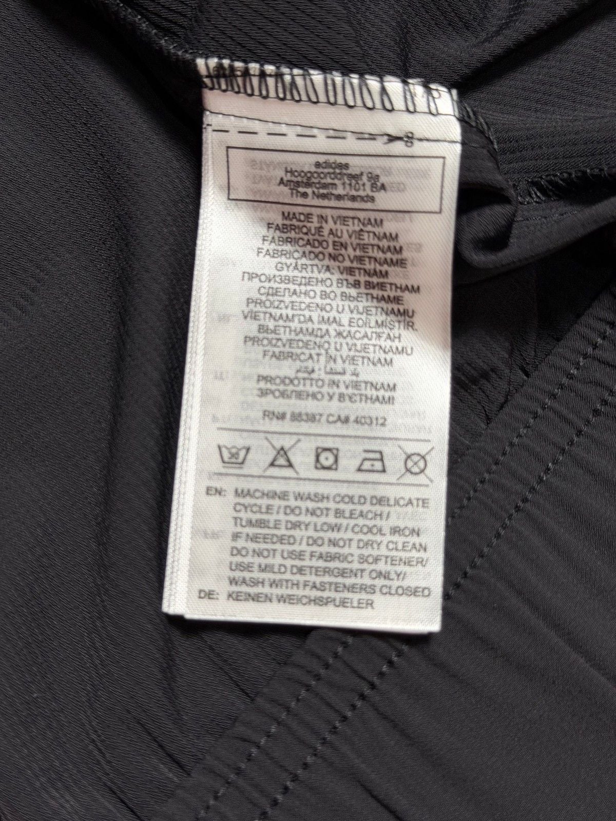 adidas LFC ANTH JKT jacket medium black Liverpool FC track top 6