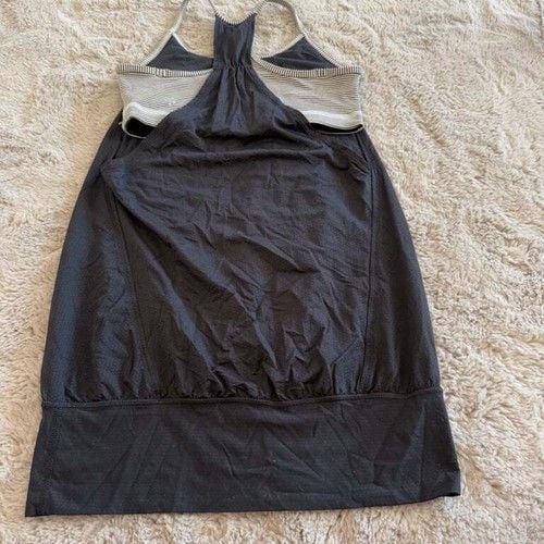 Lululemon Black Racerback Athletic Tank Top built in Bra Gym Outdoor Gorpcore Size S 6