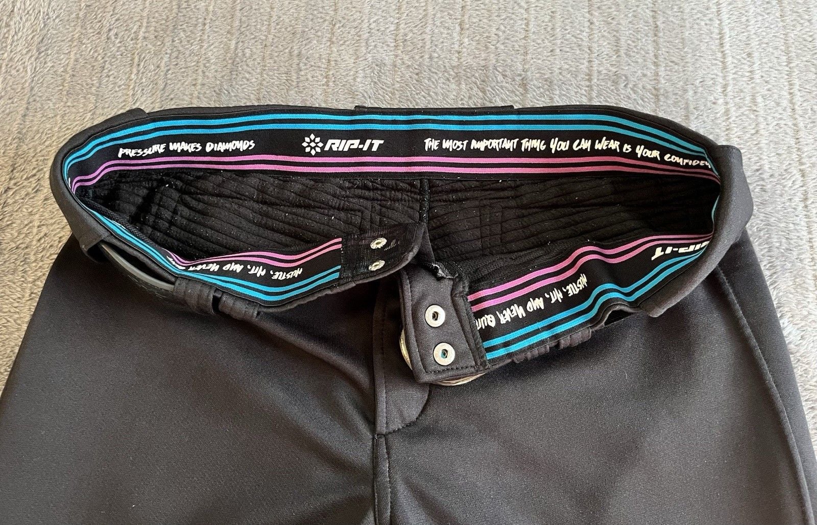 RIP-IT Classic Pant with Adira Size M Black Womens Softball Pants W/Belt 3