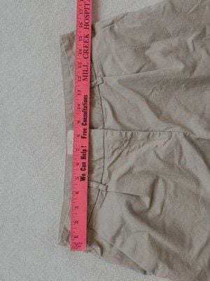 Sézane Paris France Pleated Cuffed ROME Chino Shorts in Beige - Size FR 40 US 8 15