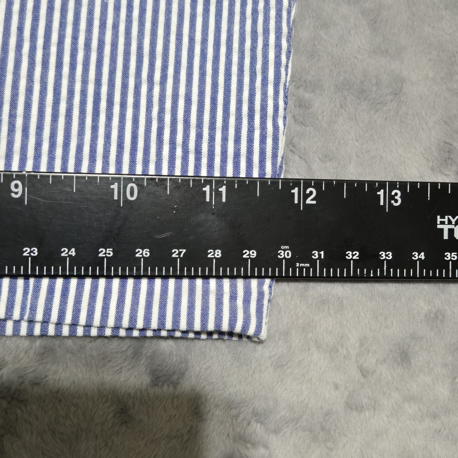 Polo Ralph Lauren Men's Blue and White Striped Seersucker Short Flat Front Sz 35 7