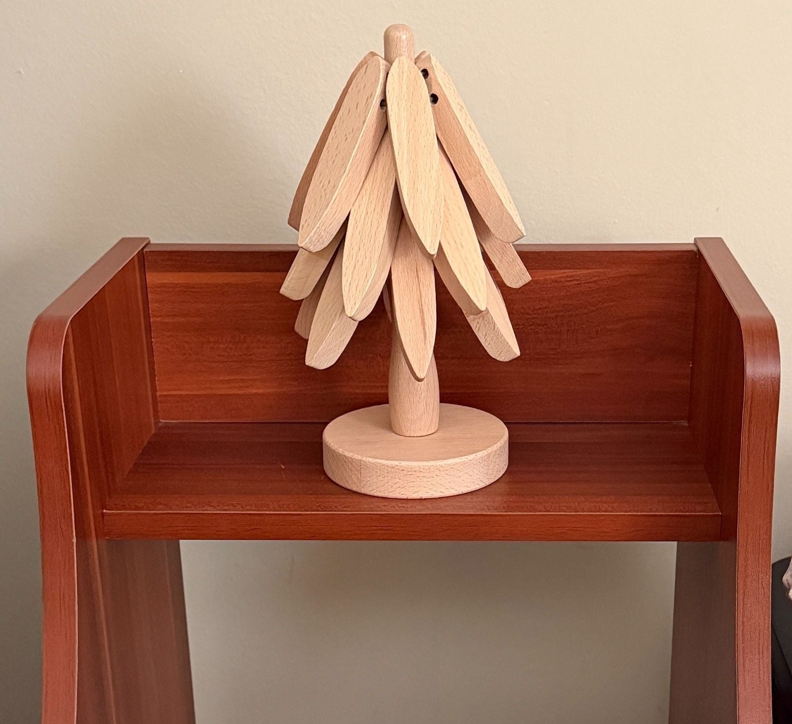 3 Wooden Trivets for Hot Dishes, Tree Shape,Natural Wood~Tabletop Decor Bedrooms 1