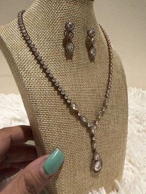 Rose Gold Cubic Zirconia Teardrop bridal Jewelry Set Necklace & Earrings 4