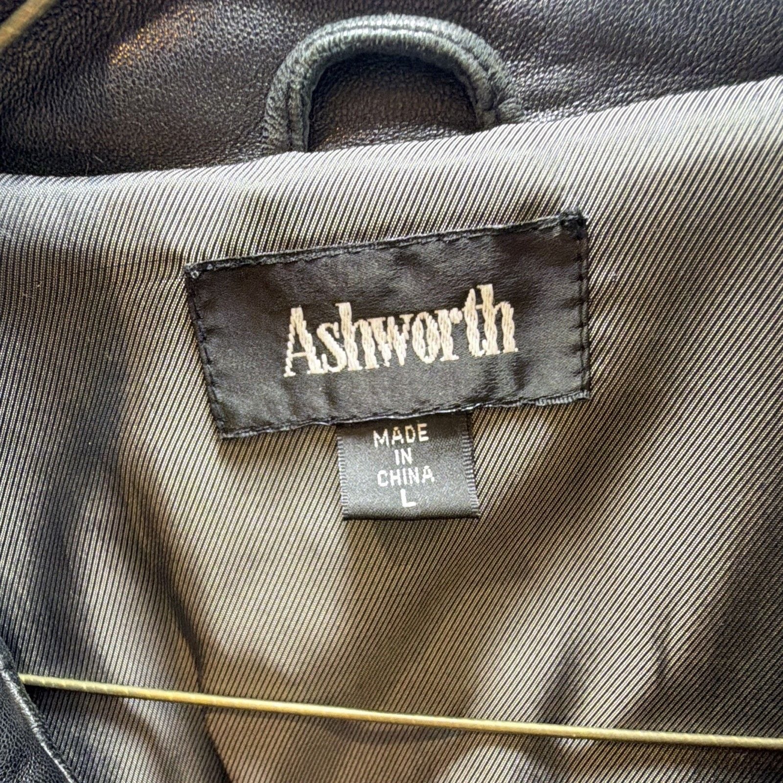 Ashworth Men’s Black Leather Jacket Button & Zip Closure Lined Pockets Size L 3