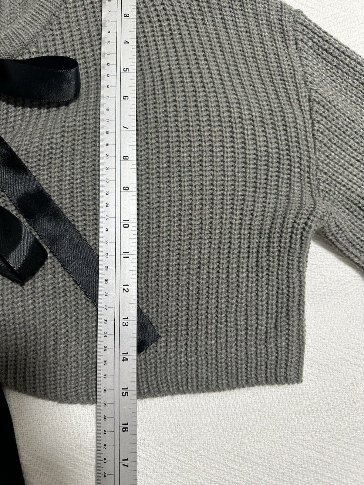Bow Knot Knitted Cardigan Sweater SMALL Gray Jumpers Short V Neck Long Sleeves 10