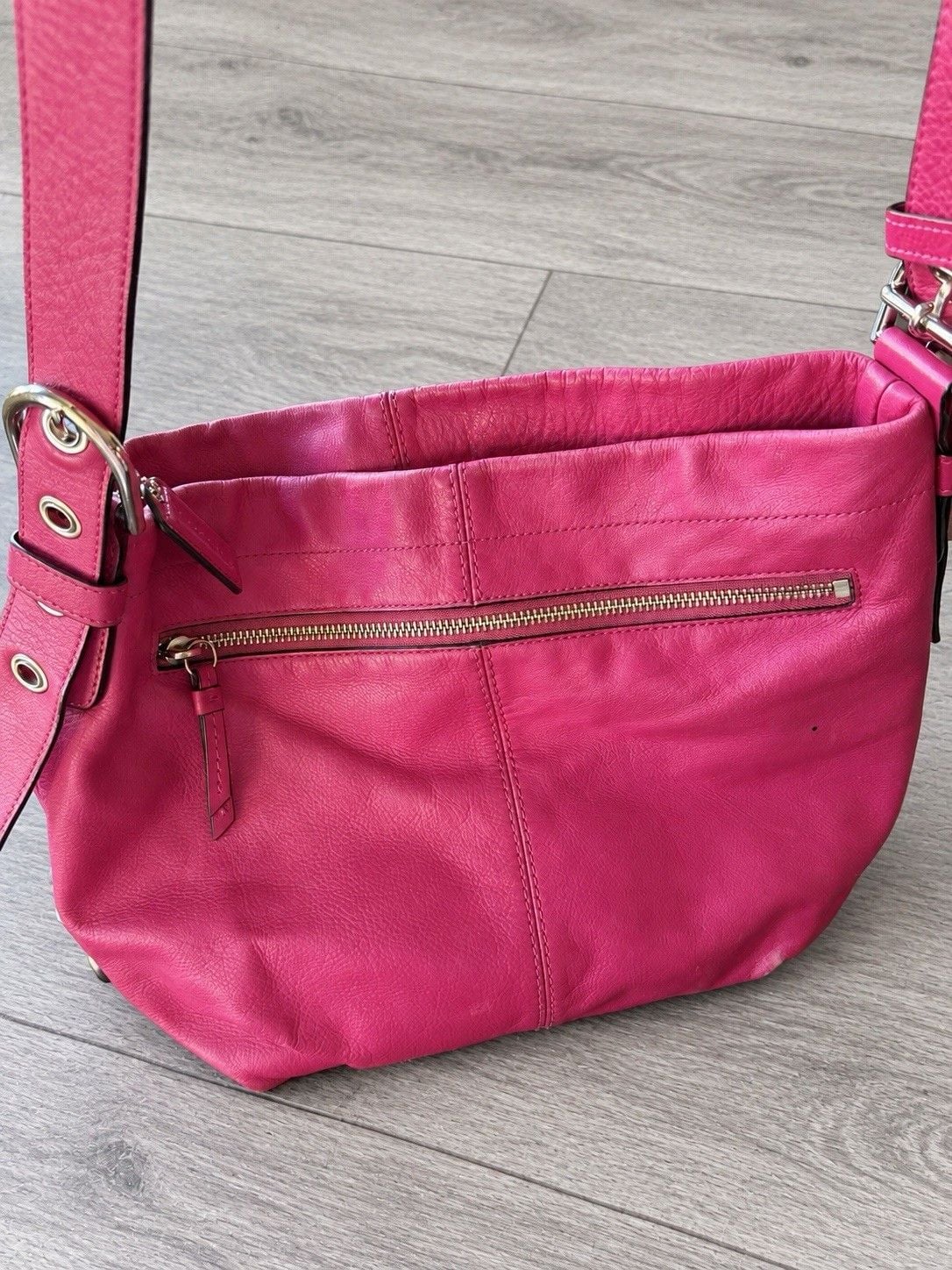 Coach F15064 Pink Leather Duffle Hobo Shoulder Crossbody Bag Y2K Style 4