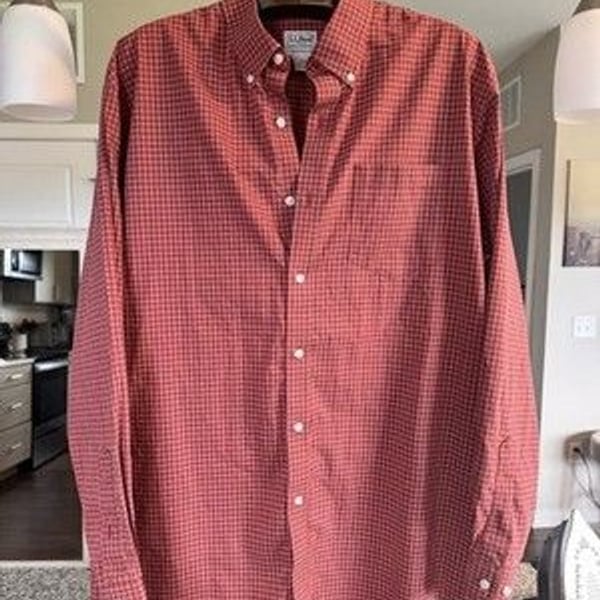 LL Bean Men's Traditional Fit Button-Down Plaid Blood Orange 100% Cotton