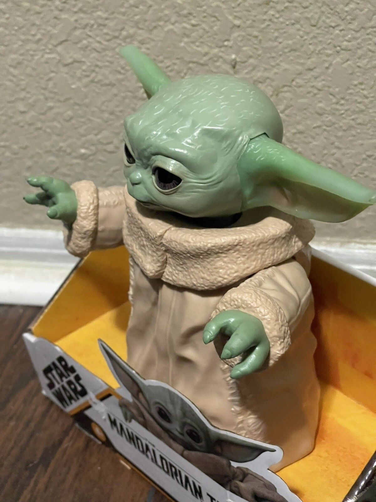 Star Wars The Mandalorian The Child 6.5 Inch Posable Action Figure Baby Yoda NEW 3