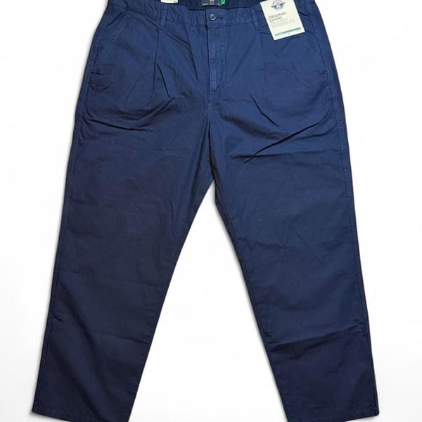 Dockers Navy blue Original Chino pants with a relaxed tapered fit size W38 L30 brand new with tags 