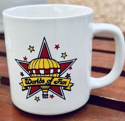 RARE VTG Worlds Of Fun Theme Park Yellow & Red Hot Air Balloon Logo Coffee Mug 3