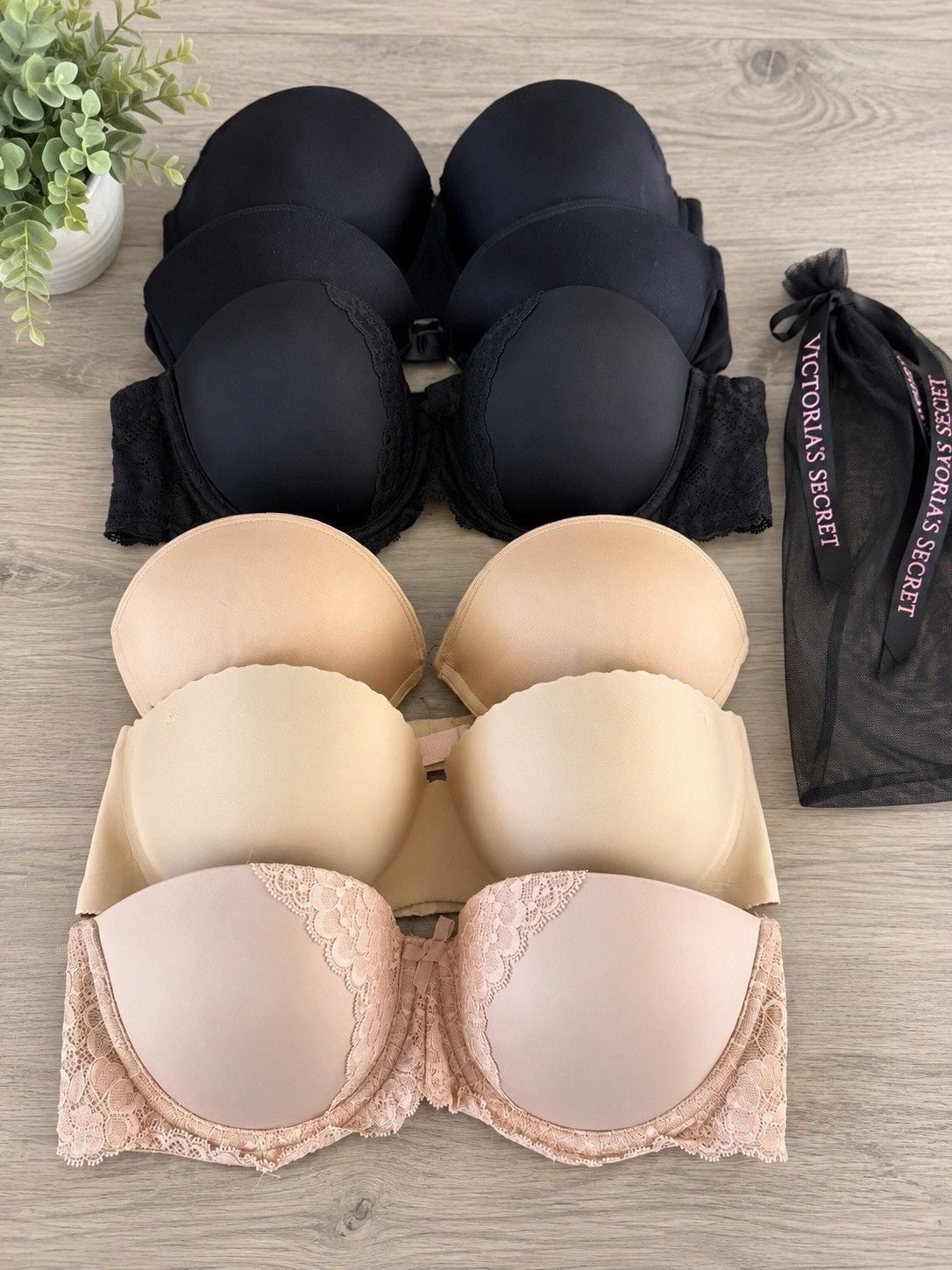 Victoria’s Secret Bra Lot 34D 36C Strapless Push Up Lace Black Nude Bundle 1