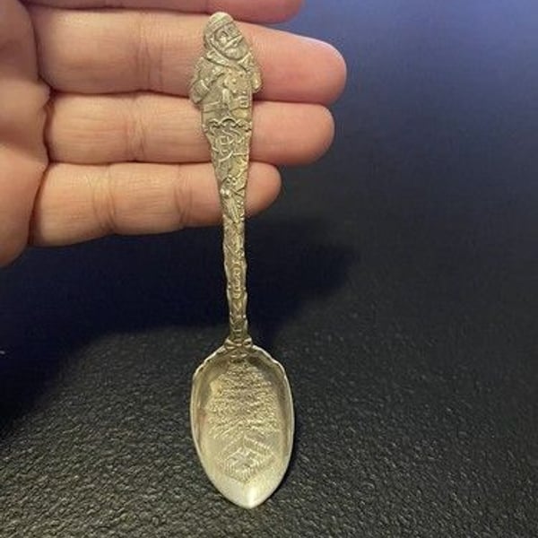 1893 J.H. Johnston & Co Merry Christmas Sterling Silver Souvenir Spoon