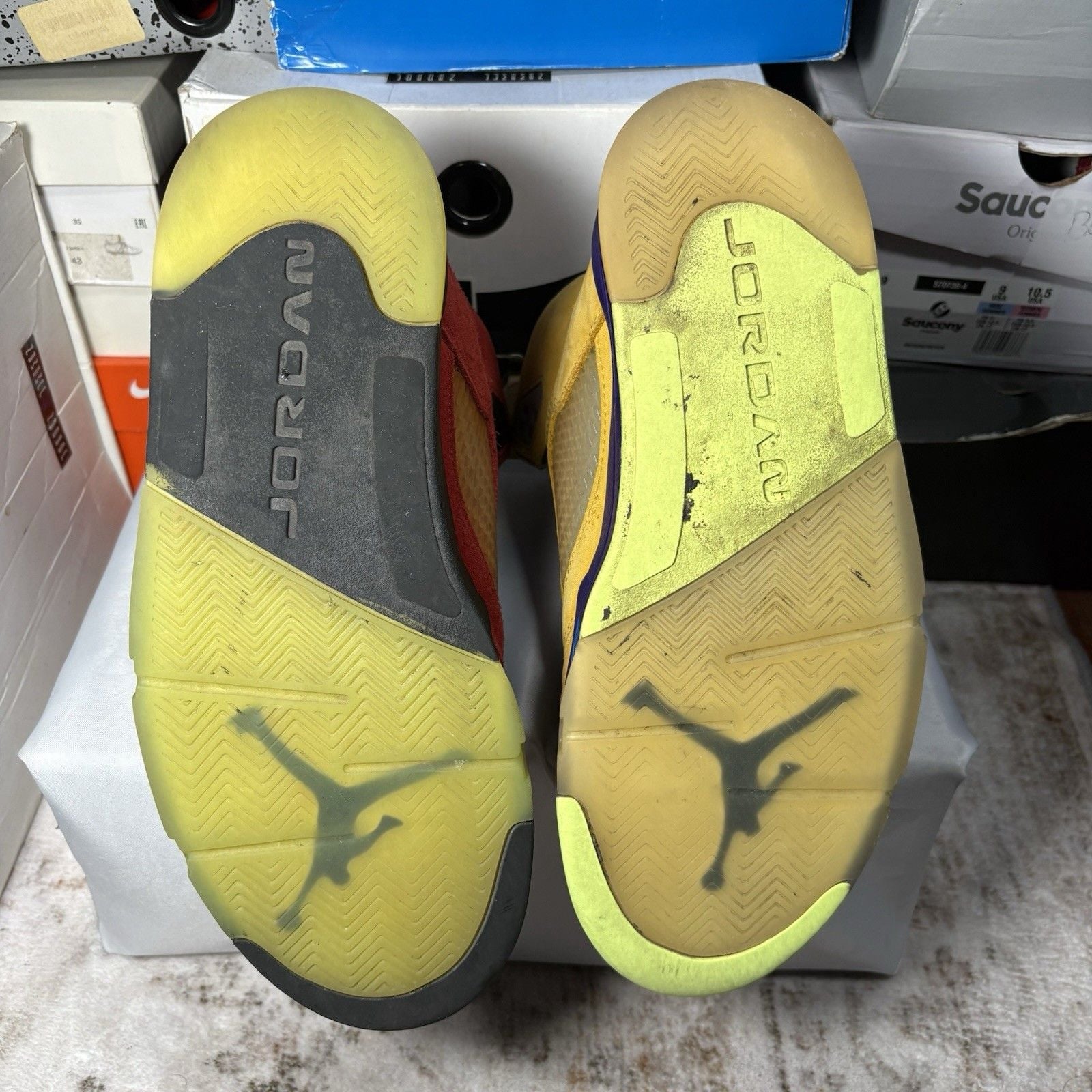 Size 9 - Jordan 5 Retro SE Solar Orange 6