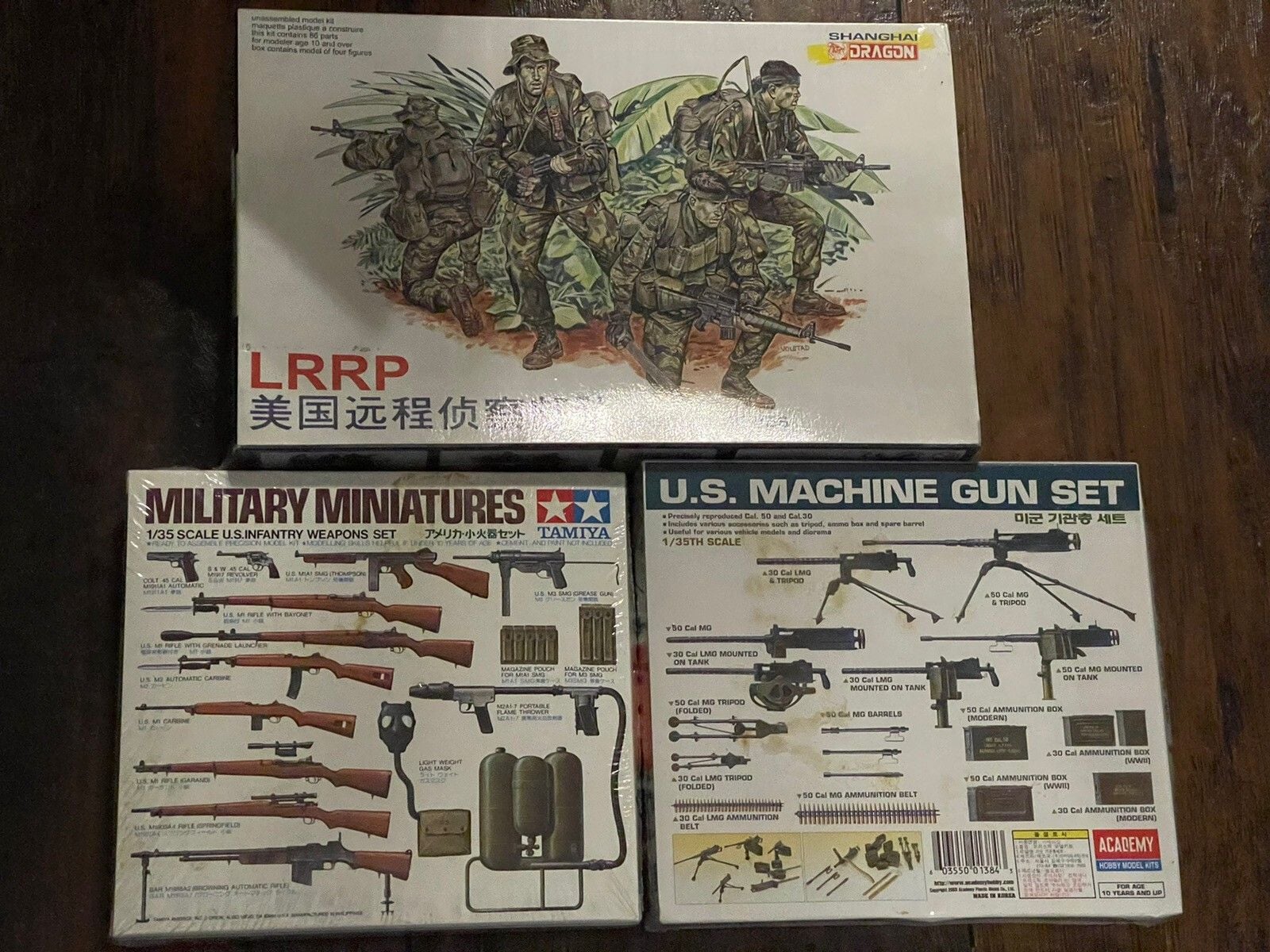 3 Pack - Dragon & Academy LRRP Nam Series with 2 weapons sets 1:35 - Set Of 3 1