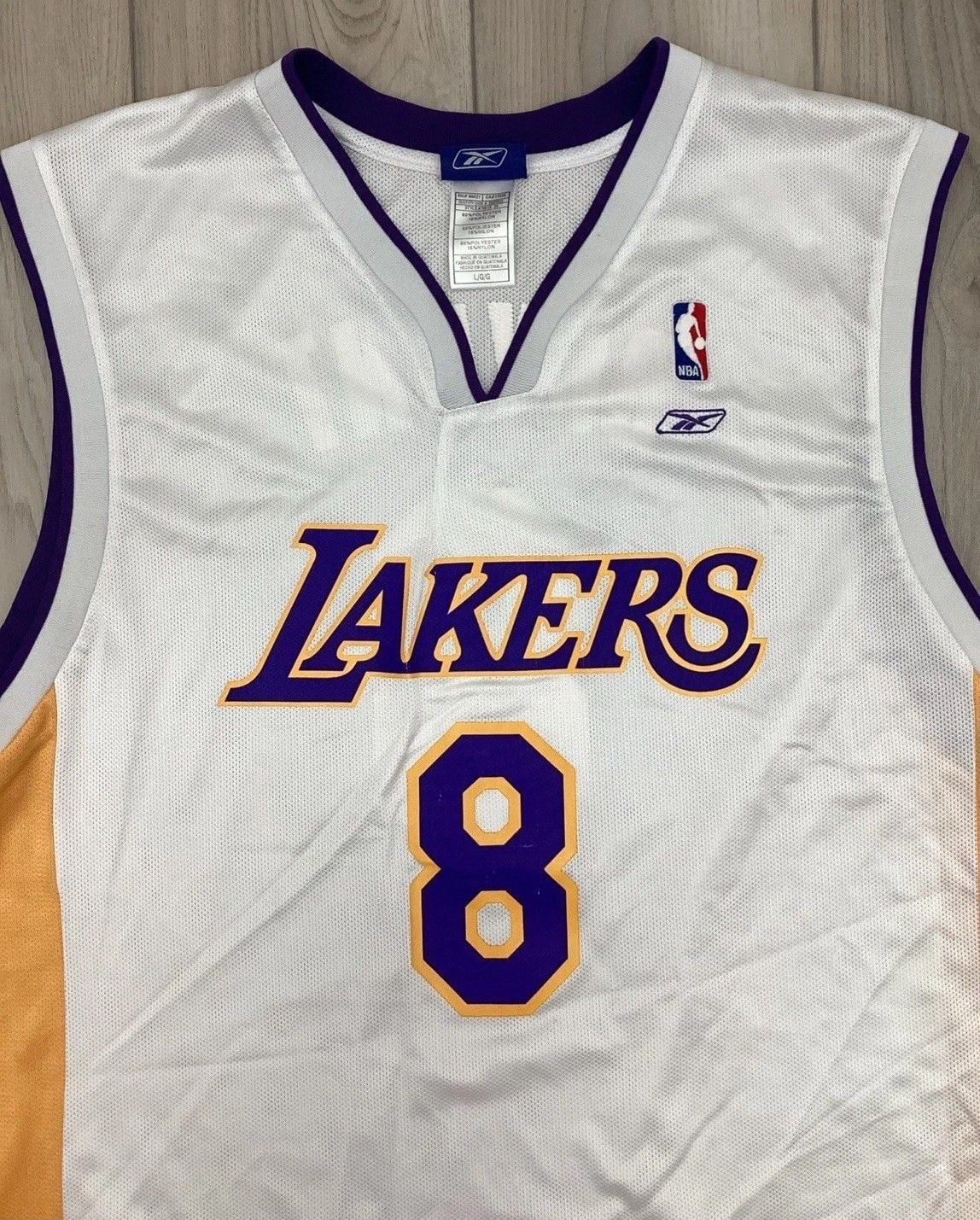 Kobe Bryant #8 Jersey White Reebok NBA Lakers Size Large Vintage 3