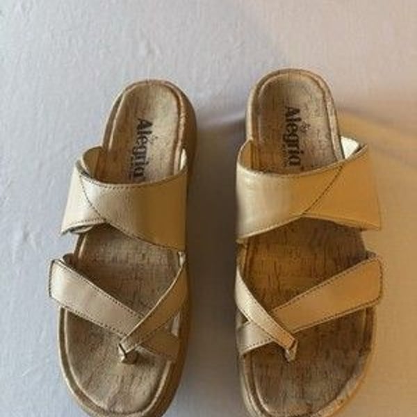 Alegria Tan Leather Women’s Sandals Size 39 (8 1/2)